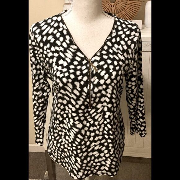 Rafaella Black & White Top Large - Picture 4 of 7